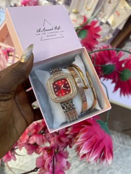 ROSE GOLD WATCH STACK