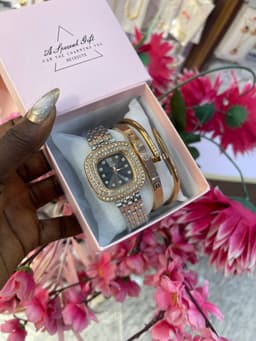 ROSE GOLD WATCH STACK